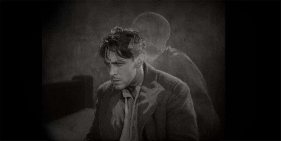 Fotograma de la película Amanecer (F.W. Murnau, 1927). Análisis de películas. Cultugrafría, difusión y crítica cultural.