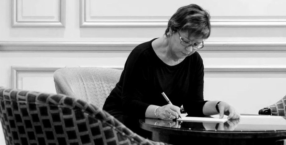 Piedad Bonnett. Mujeres de la literatura. Escritoras feministas.