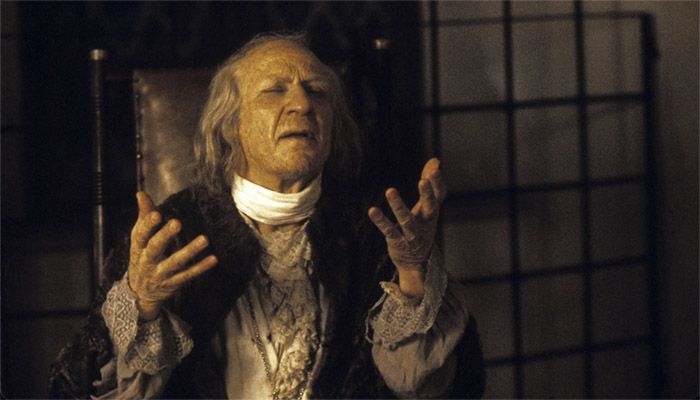 Salieri recupera en su recuerdo la figura de Mozart y su obra. Análisis cinematográfico. Fotograma de la película Amadeus.