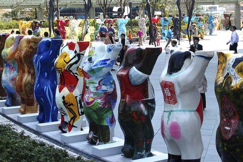 United Bears en Tokio, Roppongi Hills, 2005. Cultugrafía, difusión y crítica cultural.