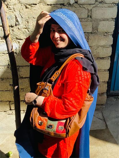 (Khujsta Elha en una foto tomada en la provincia de Badakhshan durante una visita familiar tras la toma del poder por los talibanes en 2021